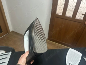 Vând stație de călcat Miele 