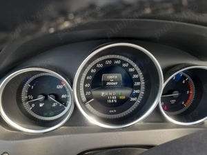 vand mercedes c220 nov 2013  - imagine 9 vand mercedes c220 nov 2013  - imagine 9