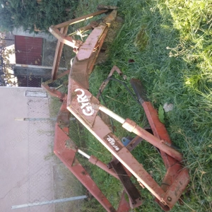 Incarcator tractor 4 cilindri