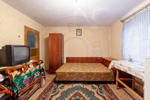 Casa traditionala la tara in Gliganu de Jos Com. Rociu-Arges la 30 km de Pitesti - imagine 7