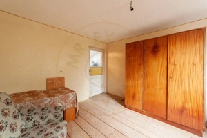 Casa traditionala la tara in Gliganu de Jos Com. Rociu-Arges la 30 km de Pitesti - imagine 17