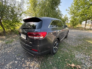 Kia Sorento Masina personala de familie - imagine 9