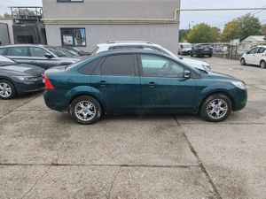 Ford Focus 1.6 benzina - imagine 10