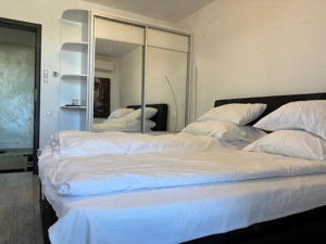 De închiriat penthouse deosebit în Sânpetru   aproape de Coresi