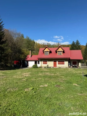 Teren 16000mp cu 2 vile