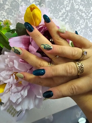 Manichiura și pedichiura