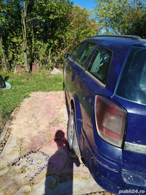 dezmembrez Opel astra H 2005 - imagine 2