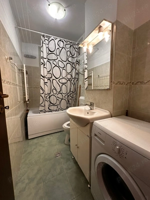 Inchiriez garsoniera in bloc de apartamente dispo imediat - imagine 5