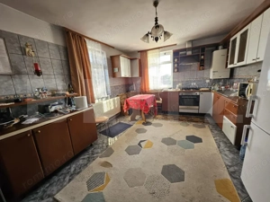 Apartament spatios in vila, 6 camere, 235 mp, zona Grivita - imagine 7