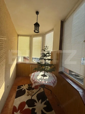 Apartament spatios in vila, 6 camere, 235 mp, zona Grivita - imagine 11