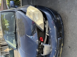 Vând autoturism avariat Nissan Tiida - imagine 6 Vând autoturism avariat Nissan Tiida - imagine 6