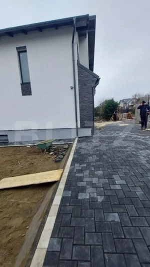 Casa moderna individuala, 100 mp utili, zona Burdujeni - imagine 3