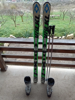 Vând ski+clăpari+bete