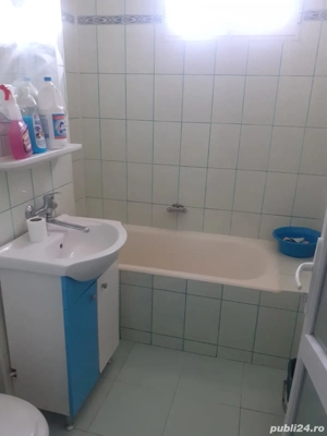 închiriez apartament  - imagine 3