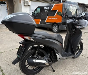 Honda SH 125i Abs 12 cp an 2016 - imagine 2 Honda SH 125i Abs 12 cp an 2016 - imagine 2