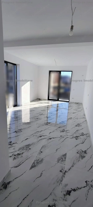  Apartament 2 camere - bloc nou - loc de parcare - 90.000 euro