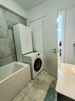 Iancu Nicolae- Gradina Zoologica- Jolie Ville- Loc parcare - imagine 10