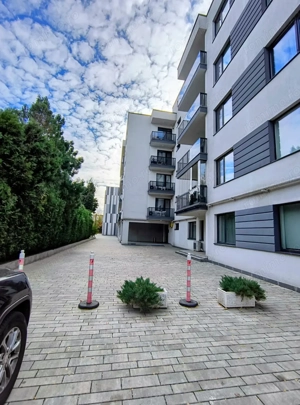 Iancu Nicolae- Gradina Zoologica- Jolie Ville- Loc parcare - imagine 15