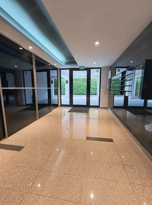 Iancu Nicolae- Gradina Zoologica- Jolie Ville- Loc parcare - imagine 14