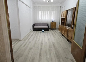 Inchiriere Apartament 4 Camere Semidecomandat Calea Vacaresti