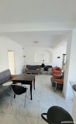 Spatiu Comercial De Închiriat - imagine 3