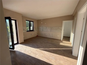 Utvin- 4 camere- teren generos-toate utilitatile strada asfaltata - imagine 3