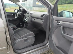 VW Touran 1.6 TDI 2011 - imagine 9