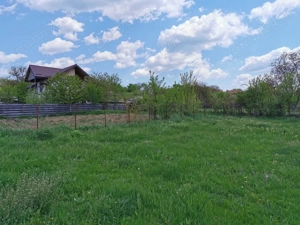 Teren Barnova intravilan - imagine 4