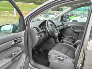 VW Touran 1.6 TDI 2011 - imagine 17