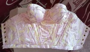 Corset nou cu snur XS