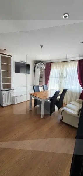 Apartament 3 camere, parcare, Zona Vivo