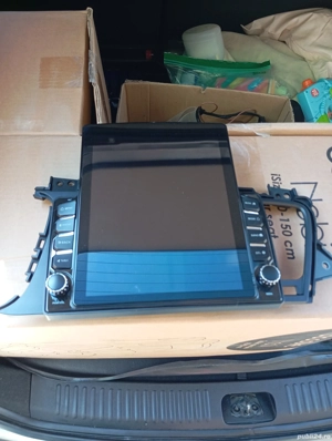 Navigație universala model Tesla Style 