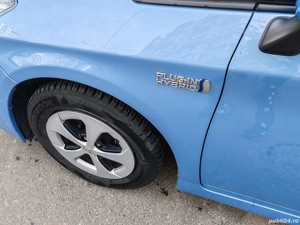 Toyota Prius Hybrid Plug In  - imagine 4