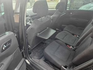 Peugeot 5008 1.6 HDI 112 cp 2012 - imagine 8