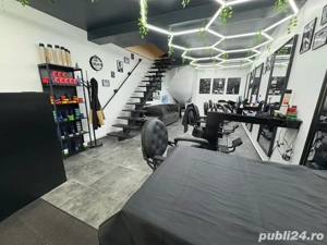 Închiriem scaun barbershop - imagine 2