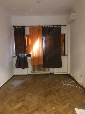 Garsoniera Piata Sfintii Voievozi - George Enescu - imagine 2