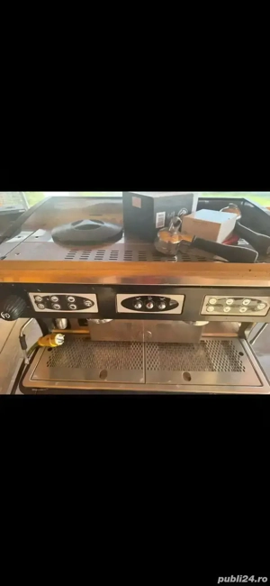 vand  aparat de cafea