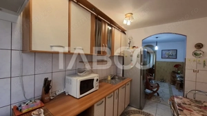 Apartament 3 camere de vanzare decomandat 58 mp zona Valea Aurie Sibiu - imagine 9