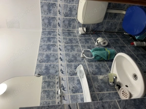 Proprietar închiriez apartament cu trei camere 70 m ,decomandat,etajul 6,utilat complet,zona Ghencea - imagine 4