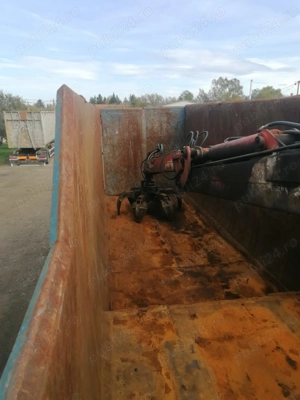 Autocamion cu macara - imagine 2