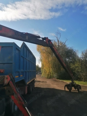 Autocamion cu macara - imagine 3