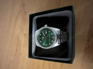 Vând ceas Rolex cu tot cu cutie 