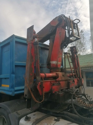 Autocamion cu macara - imagine 5