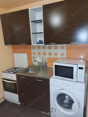 Inchiriere garsoniera centru Brasov - imagine 2 Inchiriere garsoniera centru Brasov - imagine 2