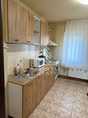 Apartament 2 camere, centrala proprie, zona Modern - imagine 6 Apartament 2 camere, centrala proprie, zona Modern - imagine 6