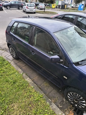 Vând Volkswagen Polo 1.2 benzina 5 usi - imagine 5
