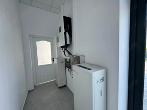 Spatiu comercial sau pentru birouri 150mp utili central, spre piata - imagine 7