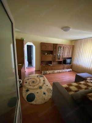 Apartament de 2 camere RENOVAT-Tractorul