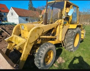 Buldoexcavator de vanzare