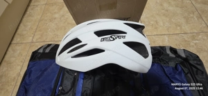 Cască de protectie OneSport pentru bicicleta, cu lentilă magnetică pentru adulți, pret 150 lei.